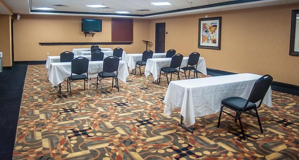 Hampton Inn & Suites Palestine Kültér fotó