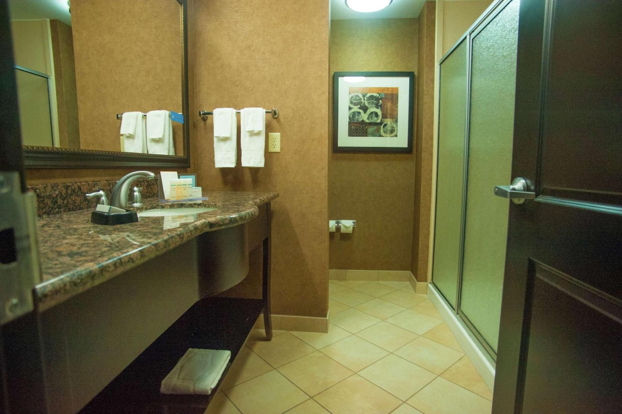 Hampton Inn & Suites Palestine Kültér fotó