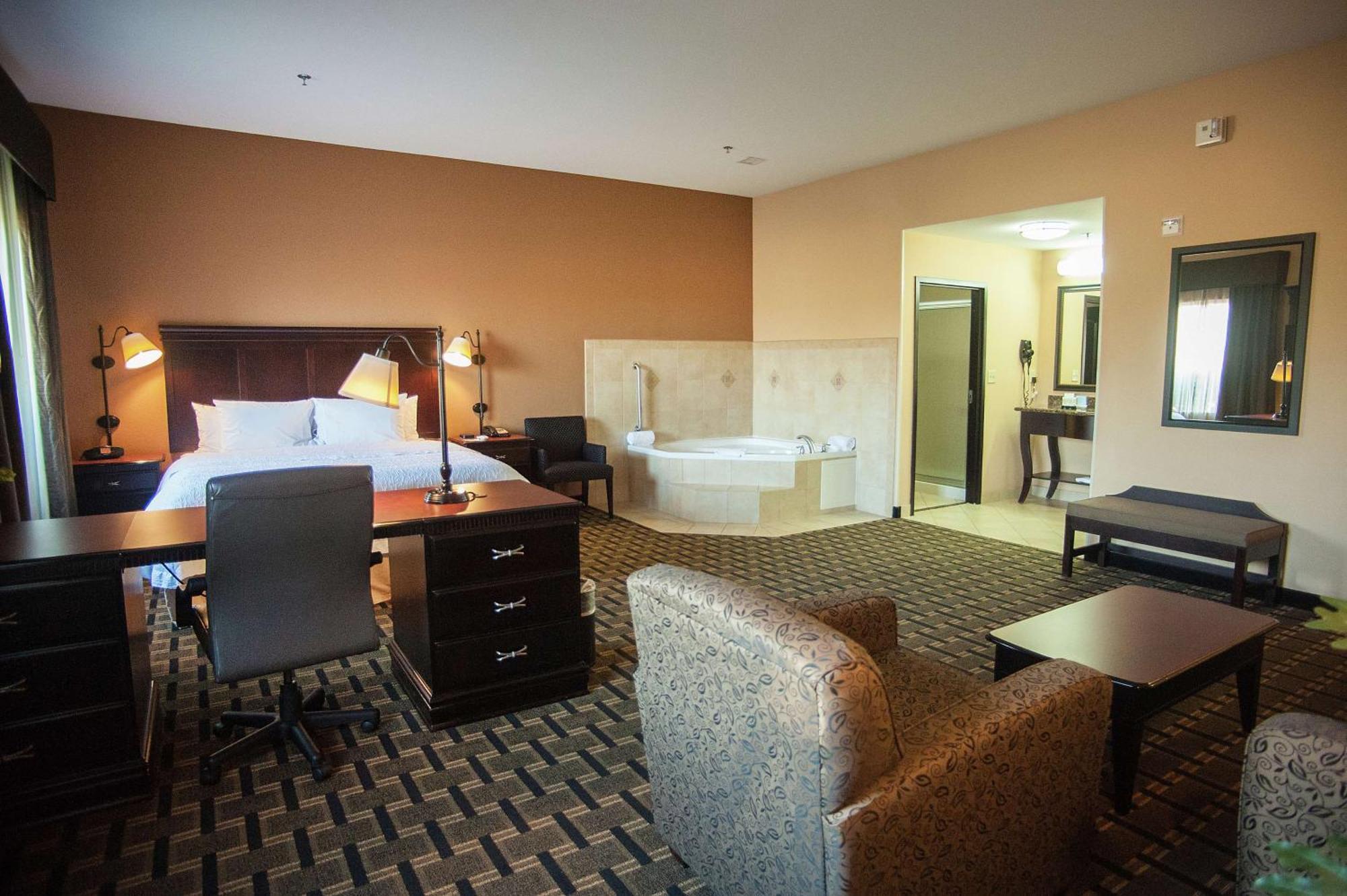 Hampton Inn & Suites Palestine Kültér fotó