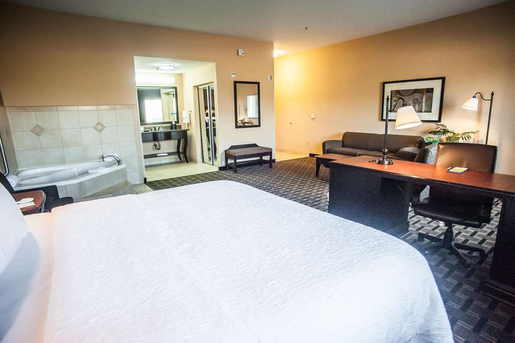 Hampton Inn & Suites Palestine Szoba fotó