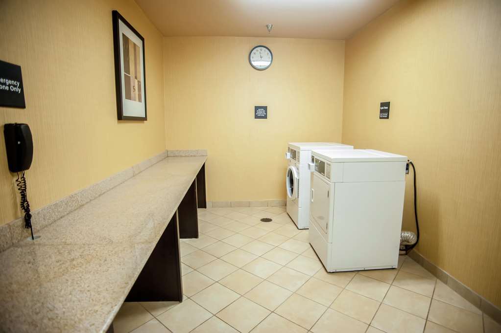 Hampton Inn & Suites Palestine Létesítmények fotó