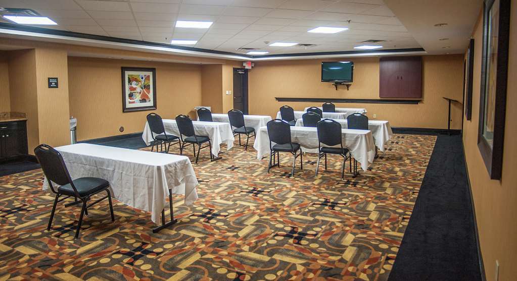 Hampton Inn & Suites Palestine Létesítmények fotó